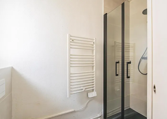 Le Jaures - Moderne 2 - Hyper Centre Reims